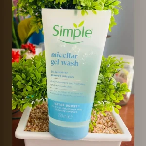 Simple micellar gel wash